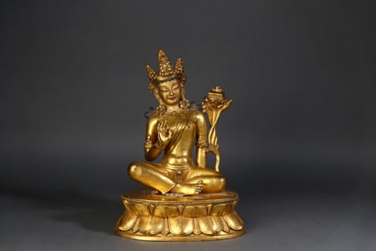A Rare  Gilt Bronze Tara Tibetan Buddha Statue