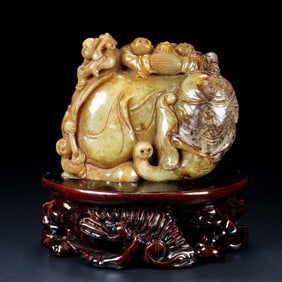 A Rare Hetian Jade Elephant Ornament?