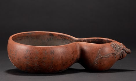 A Rare Purple Sands Gourd-Shaped Brush Washer