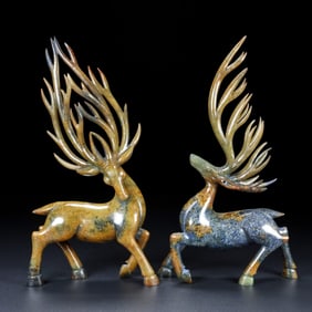 A pair of Rare Hetian Jade Deer Ornaments?