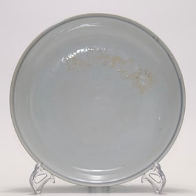 A Rare Sweet White Glazed Plate?