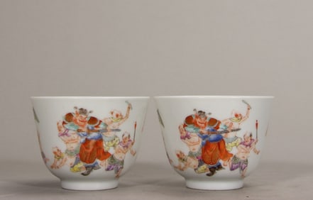 A pair of Rare Famille-Rose Figure Story Pattern Cups
