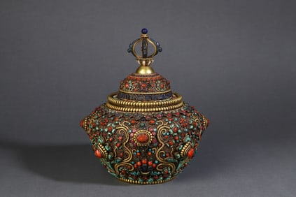 A Rare  Silver Gilt Inlaid Hundred Treasures Relic Jar