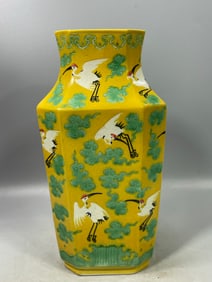 A Rare Yellow Glazed Cloud and Crane Pattern Vase?
