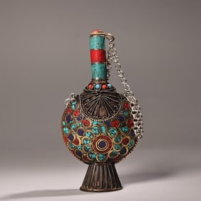 A Rare Coppery Inlaid Gem Snuff Bottle