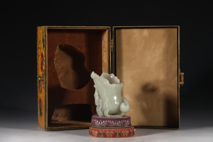 A Rare Hetian White Jade Flower-shaped Cup