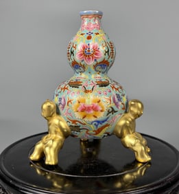 A Rare Enamel Outline in Gold Bats and Peach Pattern Vase