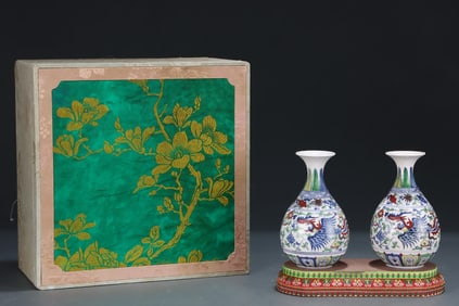 A Pair of Rare Doucai Phoenix Pattern Vases