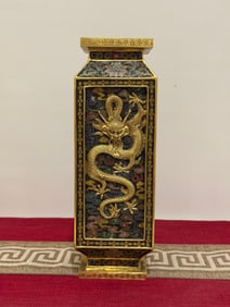 A Rare Cloisonne Four-Side Dragon Pattern Vase