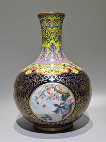 A Rare Enamel Yellow Ground Flower and Bird Pattern Vase?