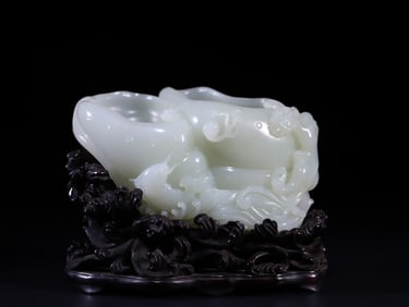 A Rare Hetian Jade Flower Vase?