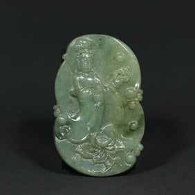 An Exquisite Jadeite Statue of Avalokitesvara Pattern Pendant