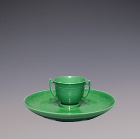 An Exquisite Green Glazed Dragon Pattern Goblet