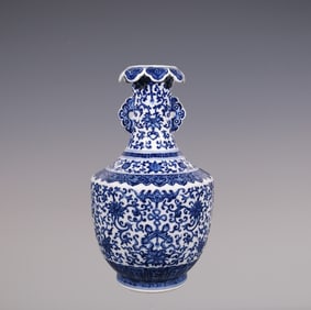 An Exquisite Blue and White Lotus Pattern Bats and Peach Pattern Double-Ears Vase