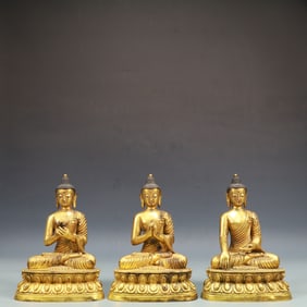 A Exquisite A Set of Gilt Bronze Statue of Sakyamuni