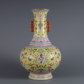 An Exquisite Famille-Rose Lotus Pattern Double-Ears Vase