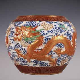 An Exquisite Doucai Painted Gold Dragon Pattern Brush Washer