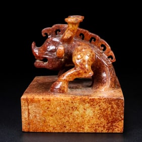 An Exquisite White Jade Auspicious Beast Seal