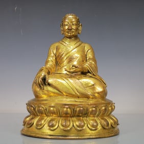 A Exquisite Gilt Bronze Statue of Arhat