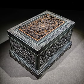An Exquisite Flower Pattern with poem Inkstone