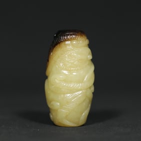 An Exquisite White Jade Figure Pattern Pendant