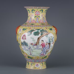 An Exquisite Famille-Rose Lotus Pattern Character and Story Pattern Double-Ears Vase