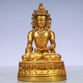 An Exquisite Gilt Bronze Statue of Avalokitesvara