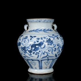 An Exquisite Blue and White Lotus Pattern Double-Ears Jar