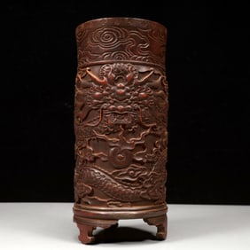 An Exquisite Bamboo Auspicious Cloud and Dragon Pattern Brush Pot