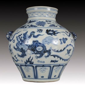 A Precious Blue and White Lion Pattern Beast-Ears Jar