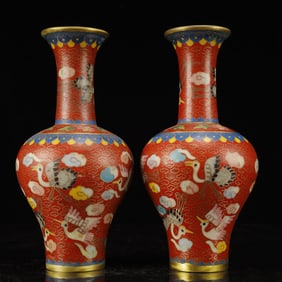 An Ecmxquisite Cloisonne Crane Pattern Vases