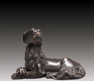 An Exquisite Bronze Auspicious Beast Ornament