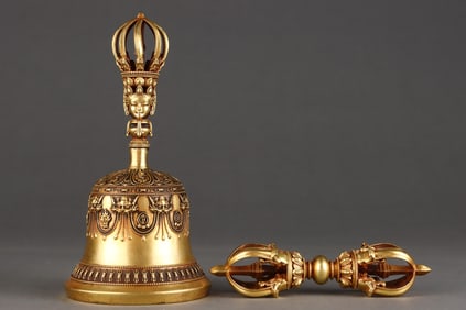 A Set of Fine Gilt Bronze Vajry Pestle