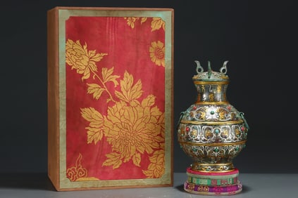 An Exquisite Bronze Inlaid Gold and Silver Beast-Ears Cover Jar,Inlaid Gems,With Inscription