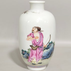 An Exquisite Famille-Rose Character and Story Pattern Vase,With Poem