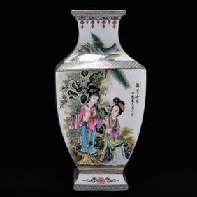 A Huge Famille-Rose Woman Pattern Vase,With Poem