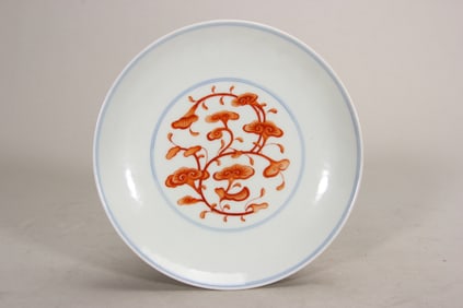 A Rare Iron-Red Ganoderma lucidum Pattern Plate