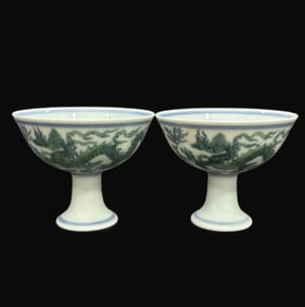 A pair of Rare Peacock Green Glaze Dragon Pattern Cup