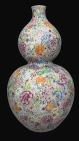 A Rare Famille-Rose Flower Patterns Vase