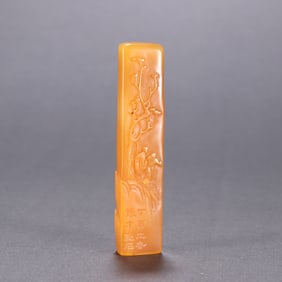 A Rare Tianhuang Stone Character and Story Pattern Seal