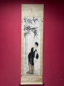 A Chinese Vertical Scroll Ink Painting of Figure on Silk