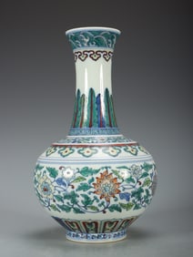 A Rare Blue and White Doucai Lotus Patterns Vase