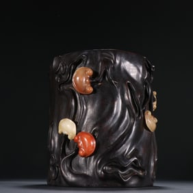 A Rare  Red Sandalwood Inlaid Shoushan Stone Ganoderma Brush Pot