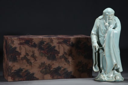 Ru yao Figure Statue