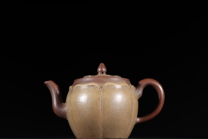 A Rare Lotus-Shaped Zisha teapot