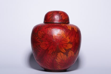 A Rare Cloisonne Maple Leaf Pattern Covered Jar
