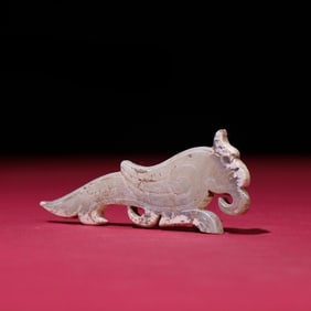 A Rare Hetian White Jade Archaic jade Bird Pendant