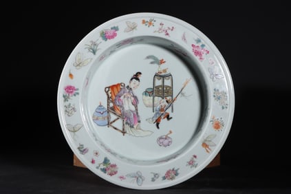 A Rare Famille-Rose Figures Pattern Folded-Rim Brush Washer