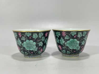A Pair of Exquisite Black Glazed Flower and Bird Pattern Painted Gold Cups