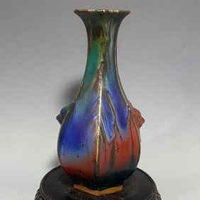 An Exquisite Guan yao Flambe Glazed Vase
